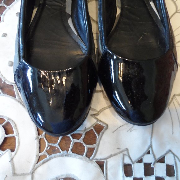 Burberry Black Patent Leather Gray Nova Check Quilted Ballet Flats Size 36.5B - Picture 3 of 16